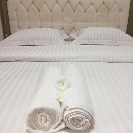 Hotel My New Lovina Ngoại thất bức ảnh